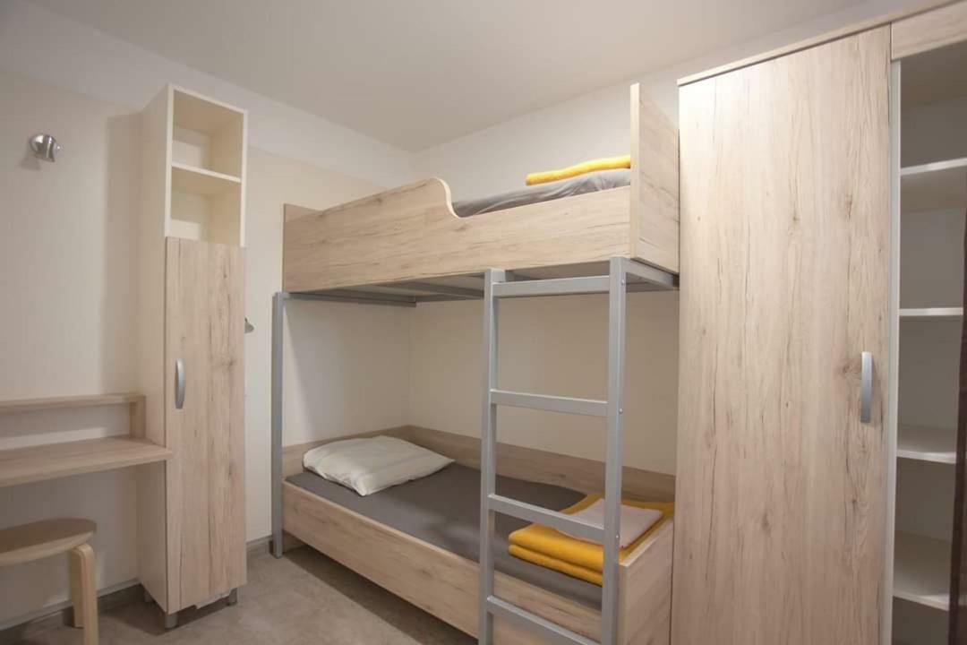 Comfort 100 M From The Kemping *